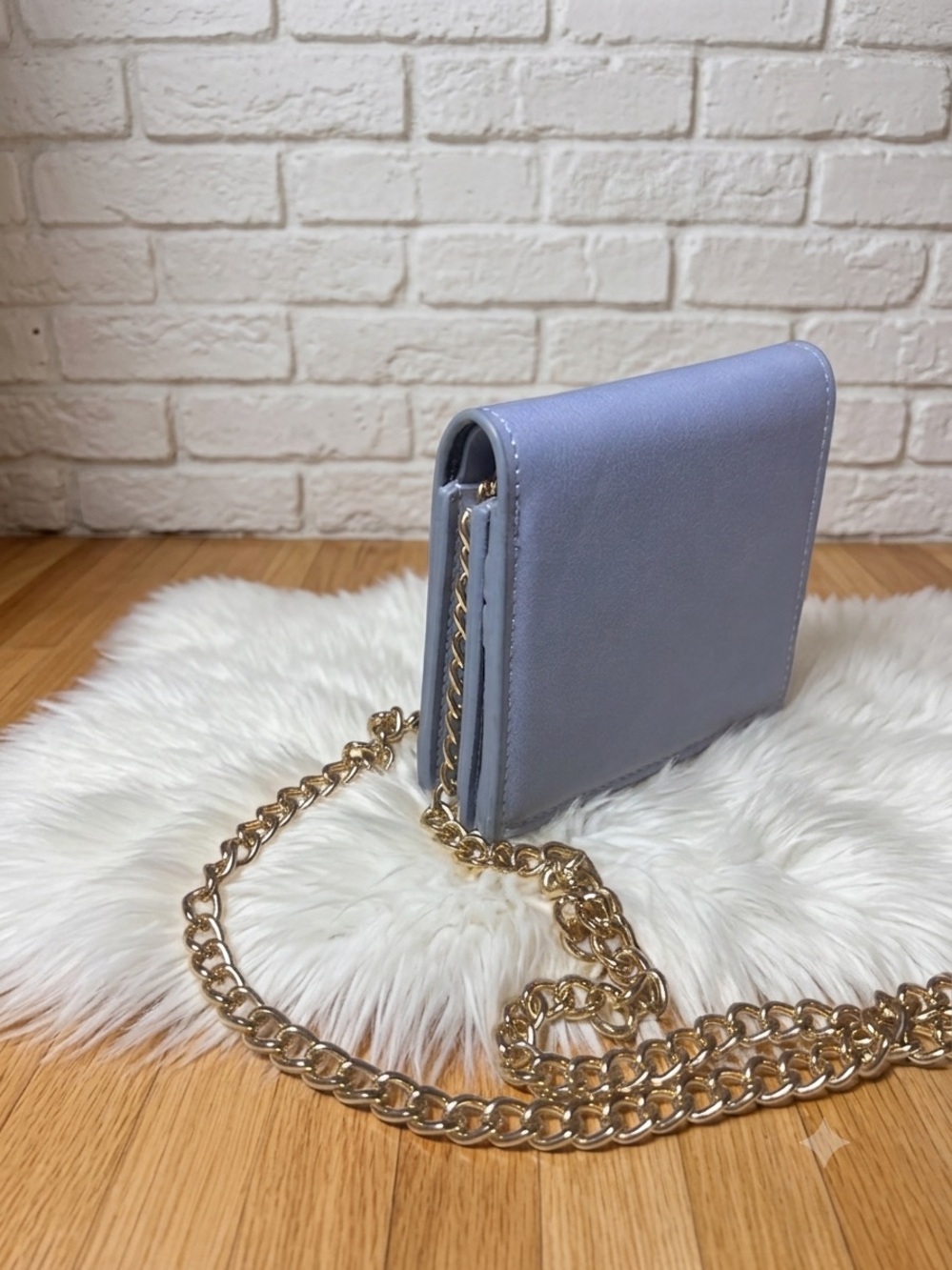 Mini Crossbody with Gold Chain in powder blue wallet card holder - Picture 3 of 7